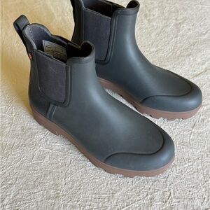 Bogs Black Slip-On Rain Shoe with Brown Accent